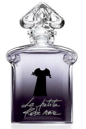 Petite robe noire — Wikipédia